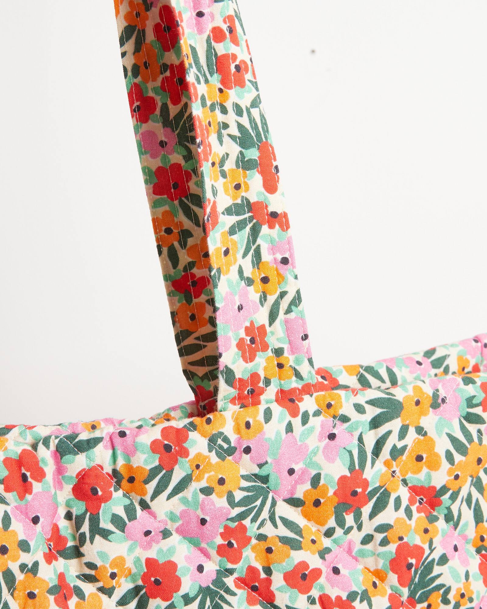 Floral Quilted Tote Bag, Matching Floral Long Shoulder Straps Open Top Large Capacity